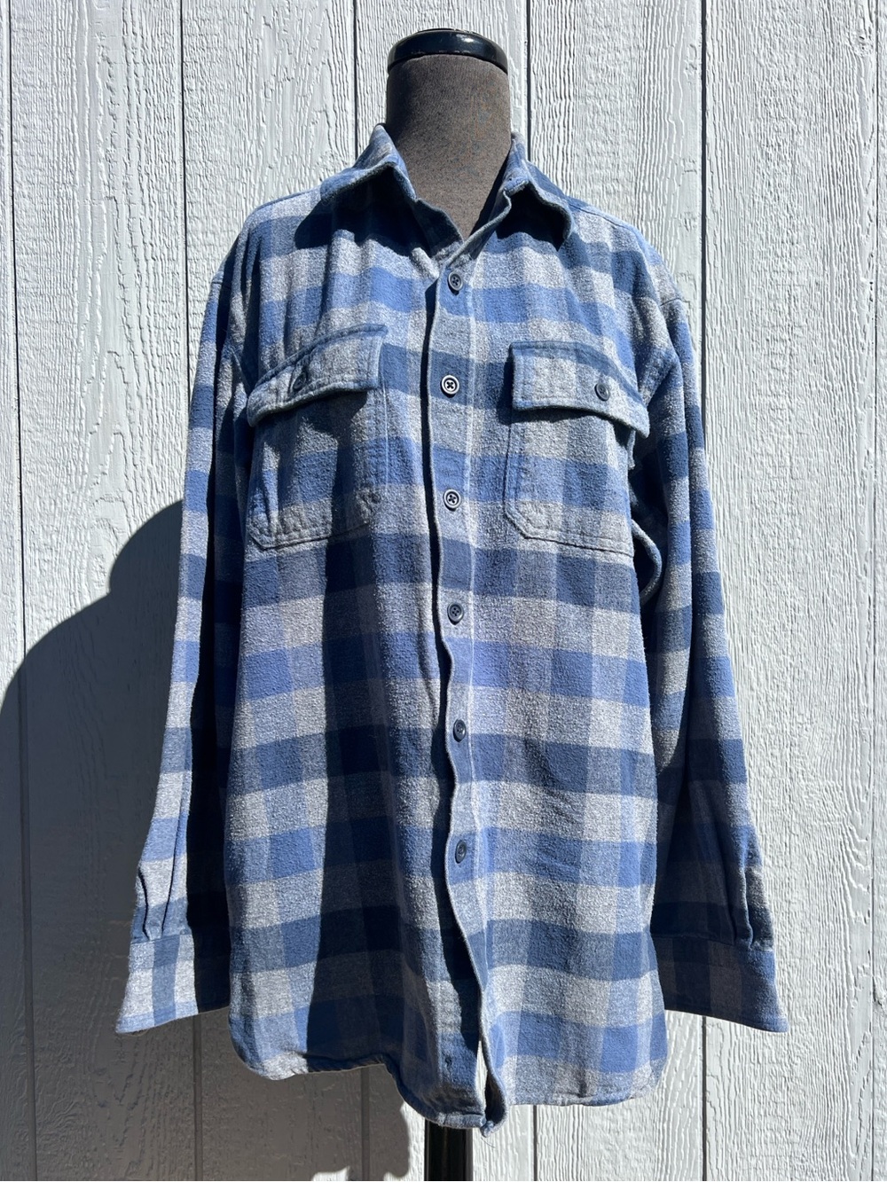 L.L. Bean Men's Chamois Flannel Shirt in Blue and Grey Plaid, M Reg